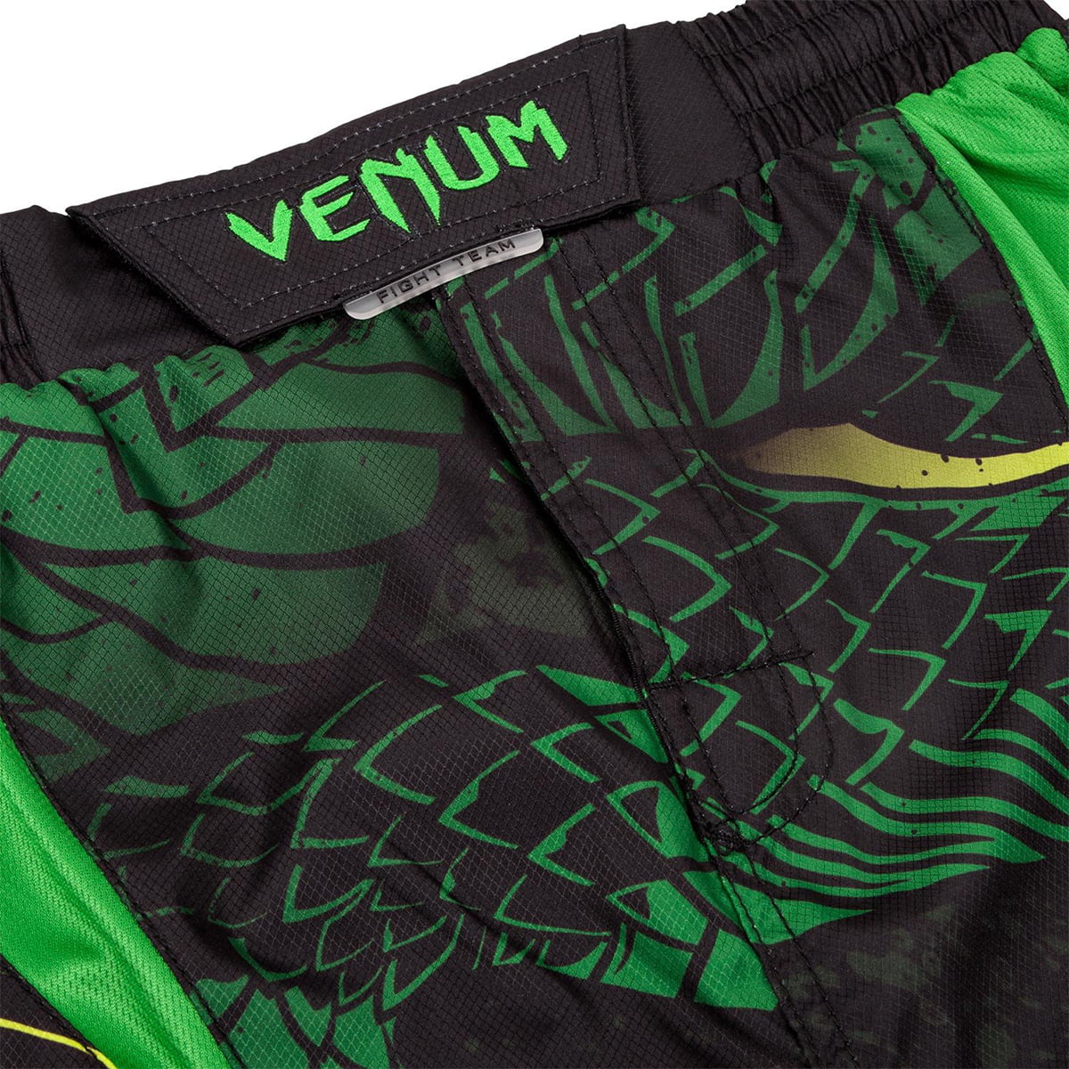 Venum Green Viper Boxing Shorts Black/Green 