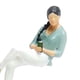 thumbnail image 5 of Diorama 1/64 Figuras Figuras de personas Muñeca pequeña Juguetes en miniatura Modelo de figuras a escala 1/64 para modelos de proyectos Fairy Gardens mujer Hugo Figuras de personas, 5 of 6