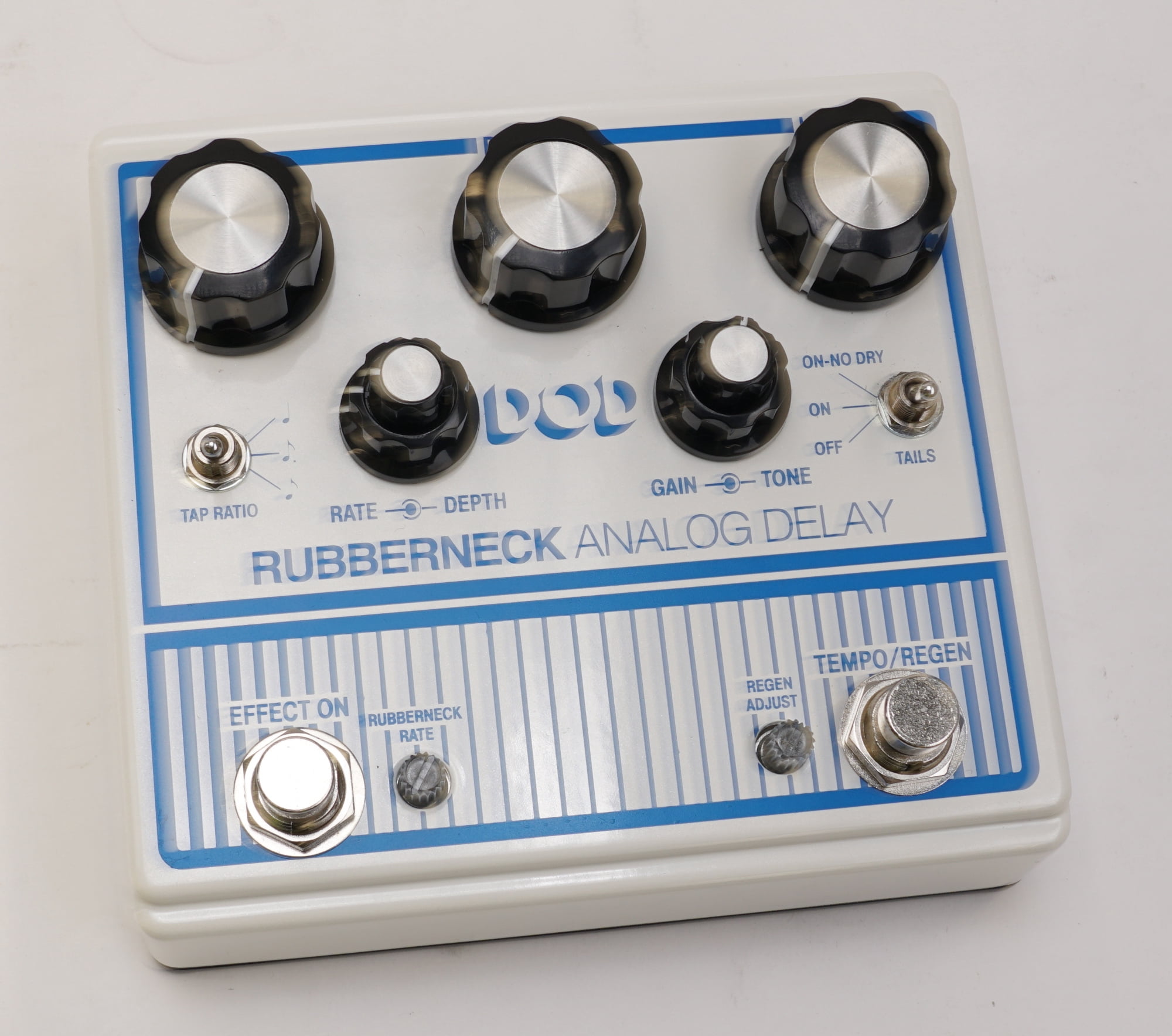 Pre-Owned Other Guitar Delay Effects Pedal, White (DOD-RUBBERNECK-U)