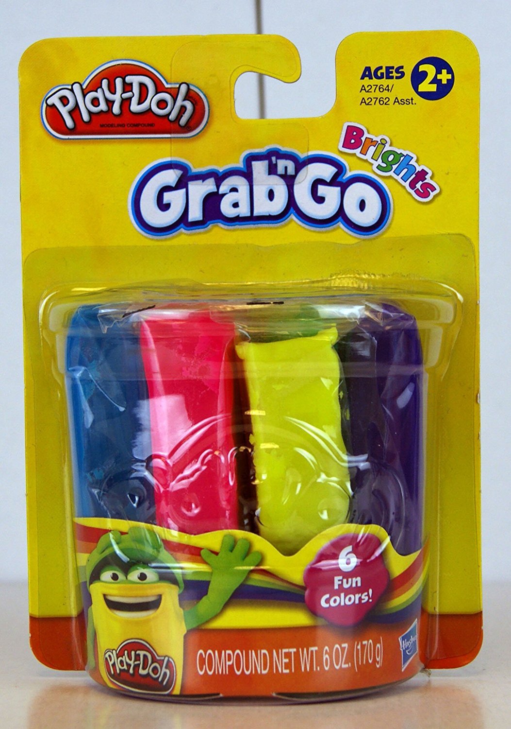 Play Doh Classic Grab 'N Go Brights 6 Fun Colors