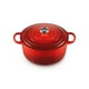 thumbnail image 1 of Horno holandés Le Creuset de hierro fundido esmaltado de 7.25 cuartos de galón, color cereza, 1 of 5