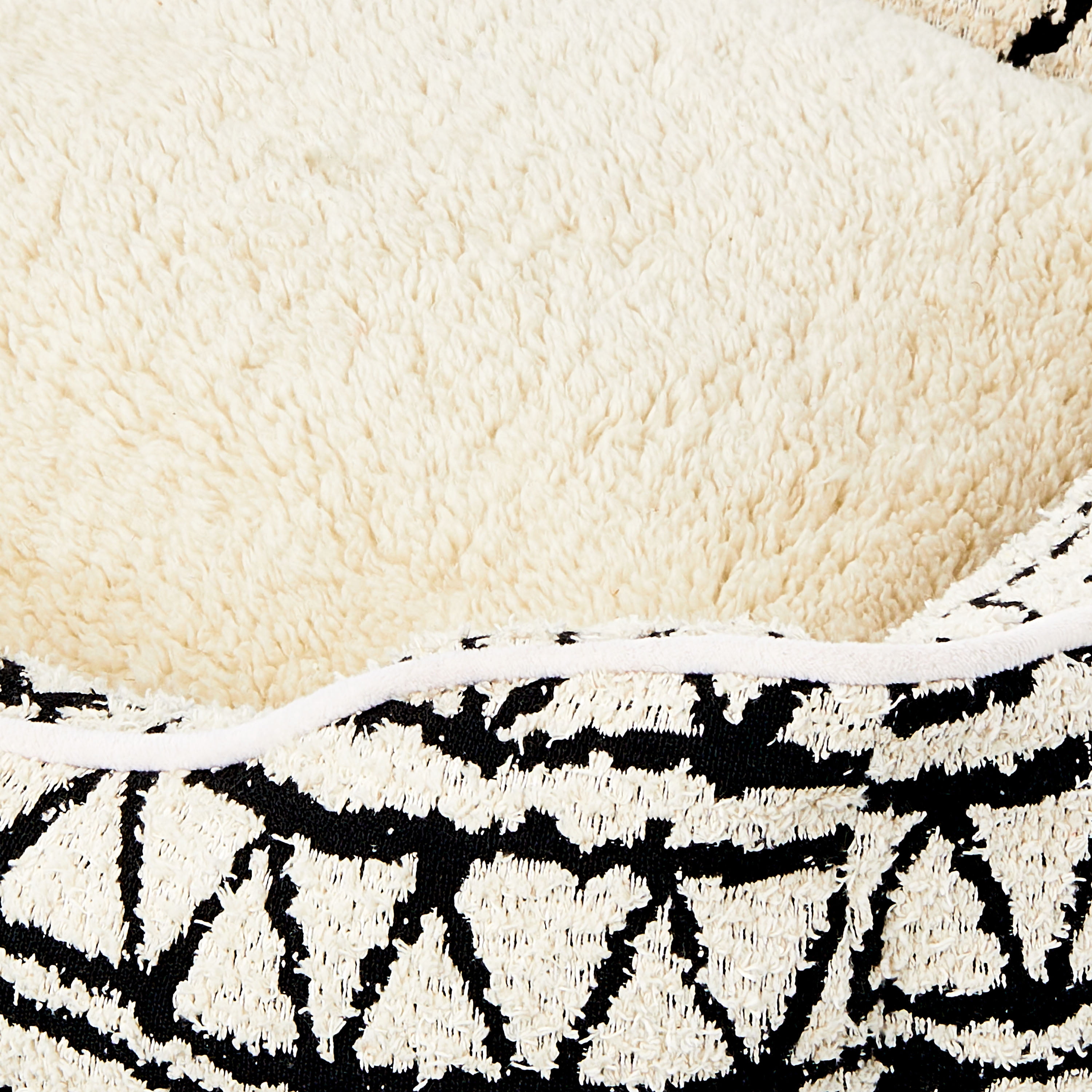 Vibrant Life Soft Cushion Boho Pet Bed, Black and Cream, 27" x 21"