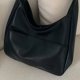thumbnail image 2 of Bolso de cuero para mujer, bolso de mano Retro de gran capacidad, bolso de moda para Otoño e Invierno, 2 of 7