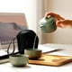 thumbnail image 4 of Juego de té de viaje con taza Estuche portátil Tetera personal de cerámica Juego de una tetera y dos tazas de cerámica negra, 4 of 5