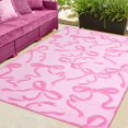 thumbnail image 1 of Alfombra Nuanchu Outdoor impermeable con lazo rosa, 152 x 244 cm, 1 of 7