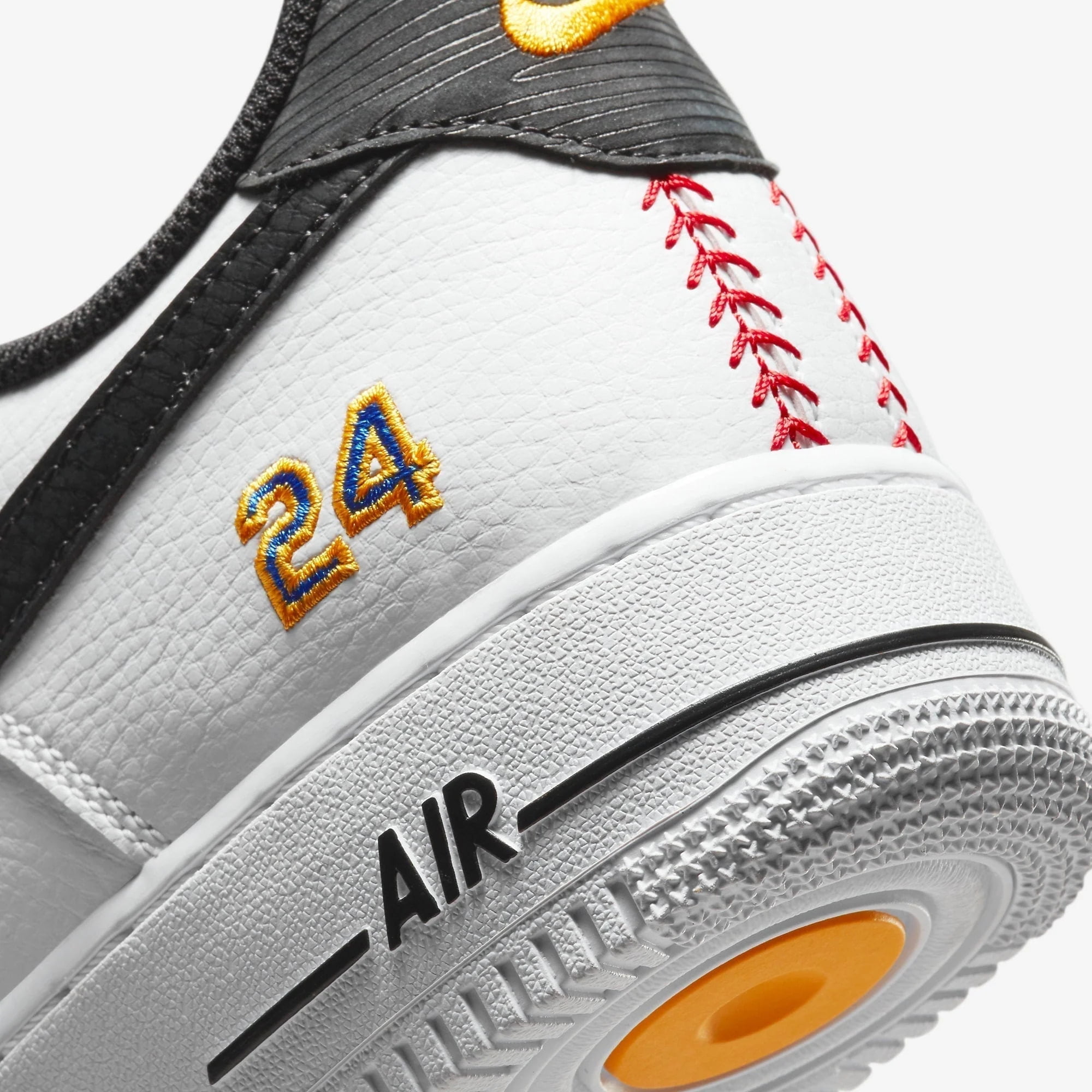 nike air force 1 low swingman