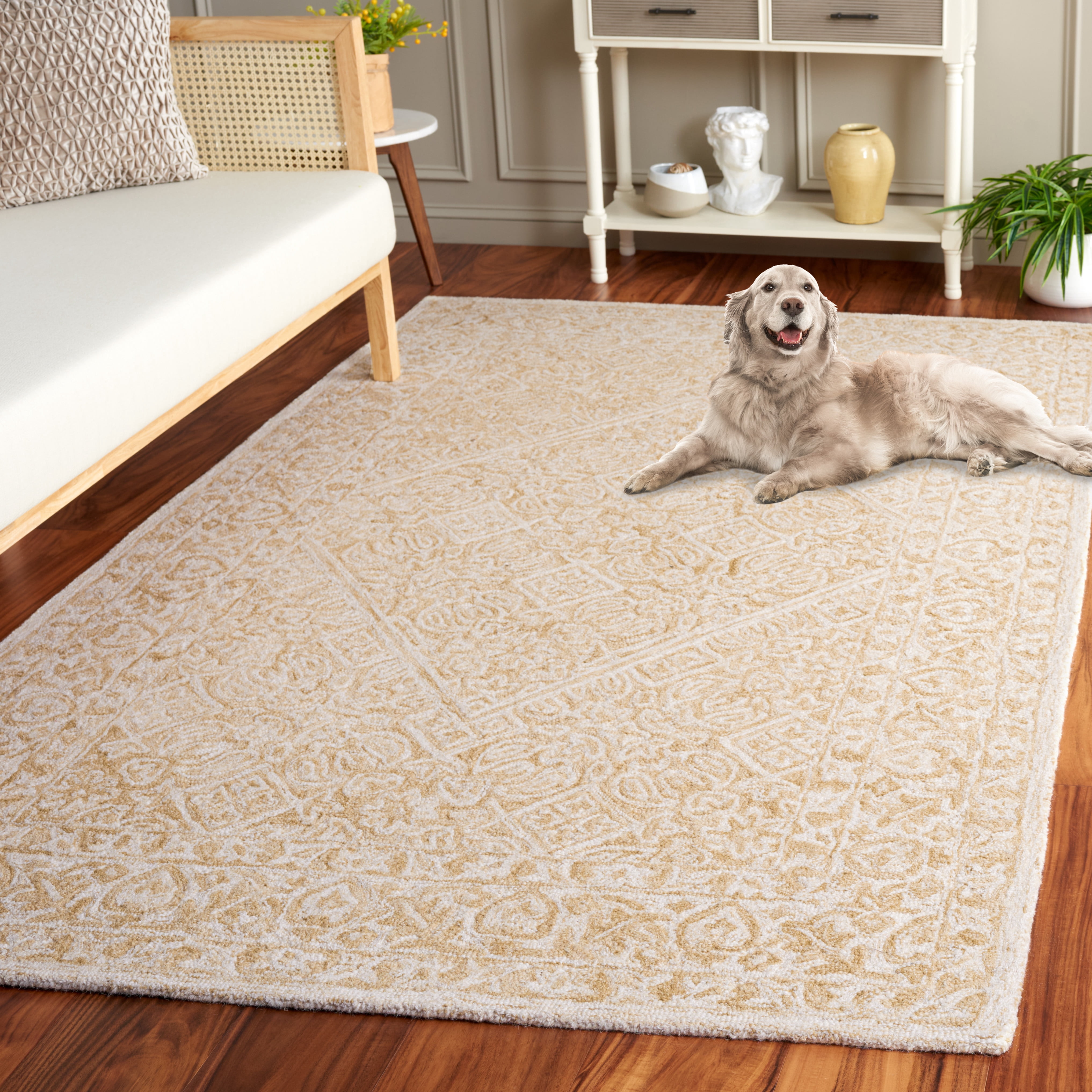 Safavieh Dip Dye Felicia Floral Area Rug, Light Beige/Ivory, 7' x 7' Square