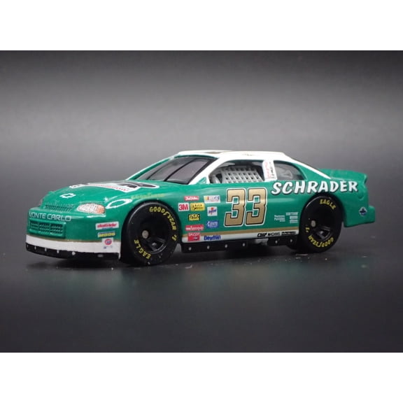 Open Box 1999 CHEVY CHEVROLET MONTE CARLO 33 KEN SCHRADER NASCAR 1:64 SCALE DIECAST MODEL CAR