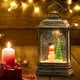 thumbnail image 4 of Fiudx Farol de Aceite Navideño, Luz Led Decorativa, Diseño a Pilas, Decoración Festiva, Multifuncional, Ideal para Mesas o Estantes, Efecto de Iluminación Cálida, 13,5 Cm X 7 Cm., 4 of 6