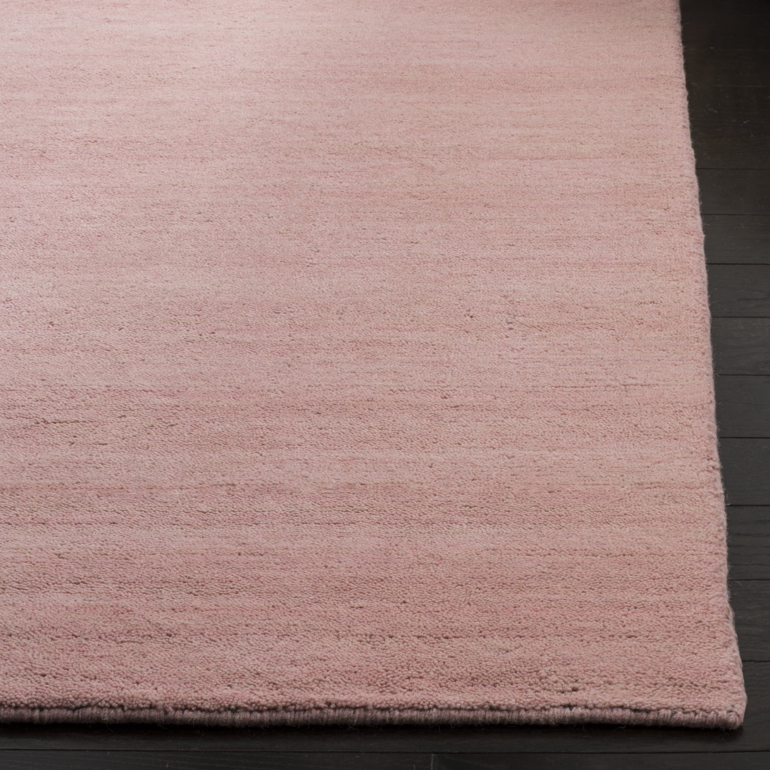 Safavieh Himalaya Dawa Solid Area Rug, Light Pink, 3' x 5'