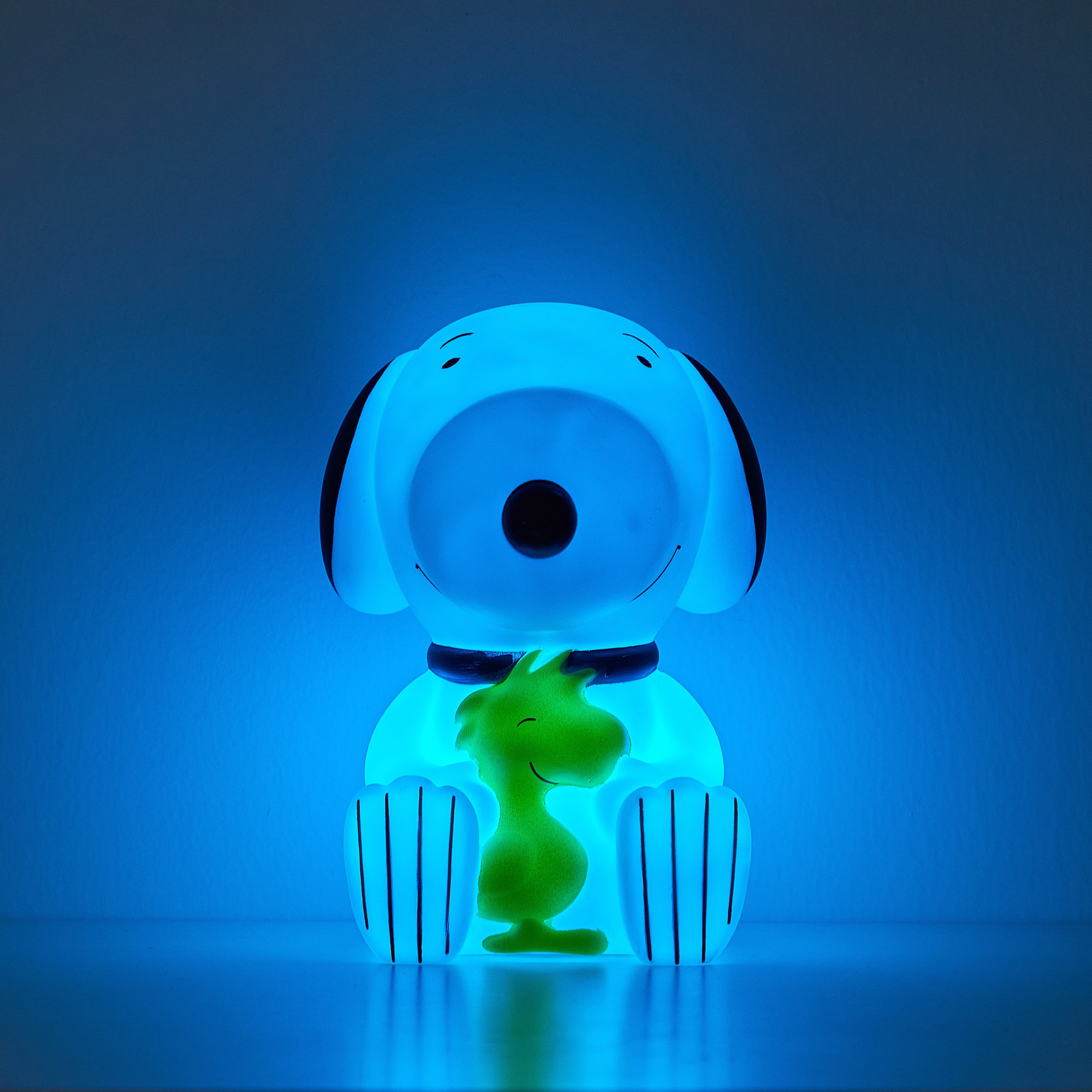 8" Snoopy LED Jumbo Squishy LED Mood Night Light