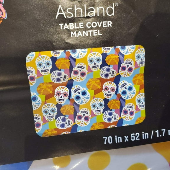 ASHLAND, TABLE COVER HALLOWEEN, DIA DE LOS MUERTOS, 70"X 52"