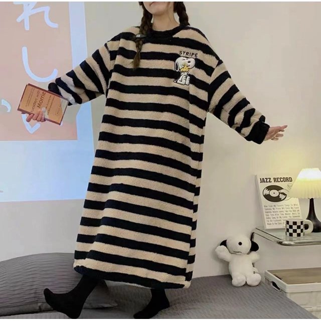 Camisón de vellón coral para mujer, pijama largo de invierno de vellón coral, franela con forro polar, vestido grueso de talla grande, ropa de casa