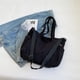thumbnail image 3 of Bolso de mano de pana para mujer Bolso bandolera con bandolera Bolso hobo Otoño Invierno Bolso para citas (Negro), 3 of 8