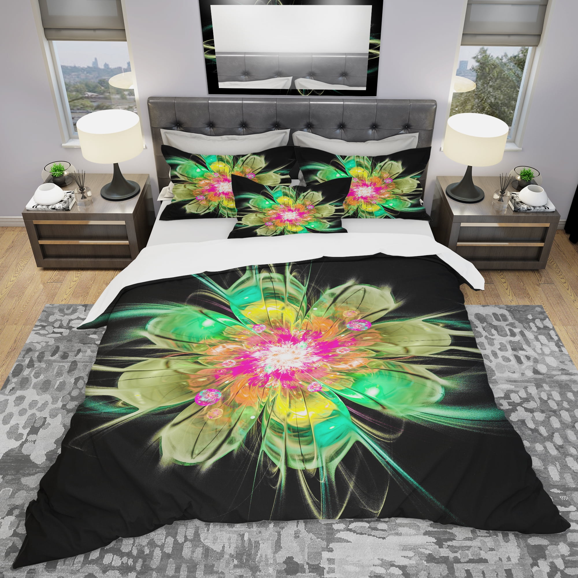 Designart 'Ideal Fractal Flower Digital Art in Green' Modern & Contemporary Duvet Cover Set
