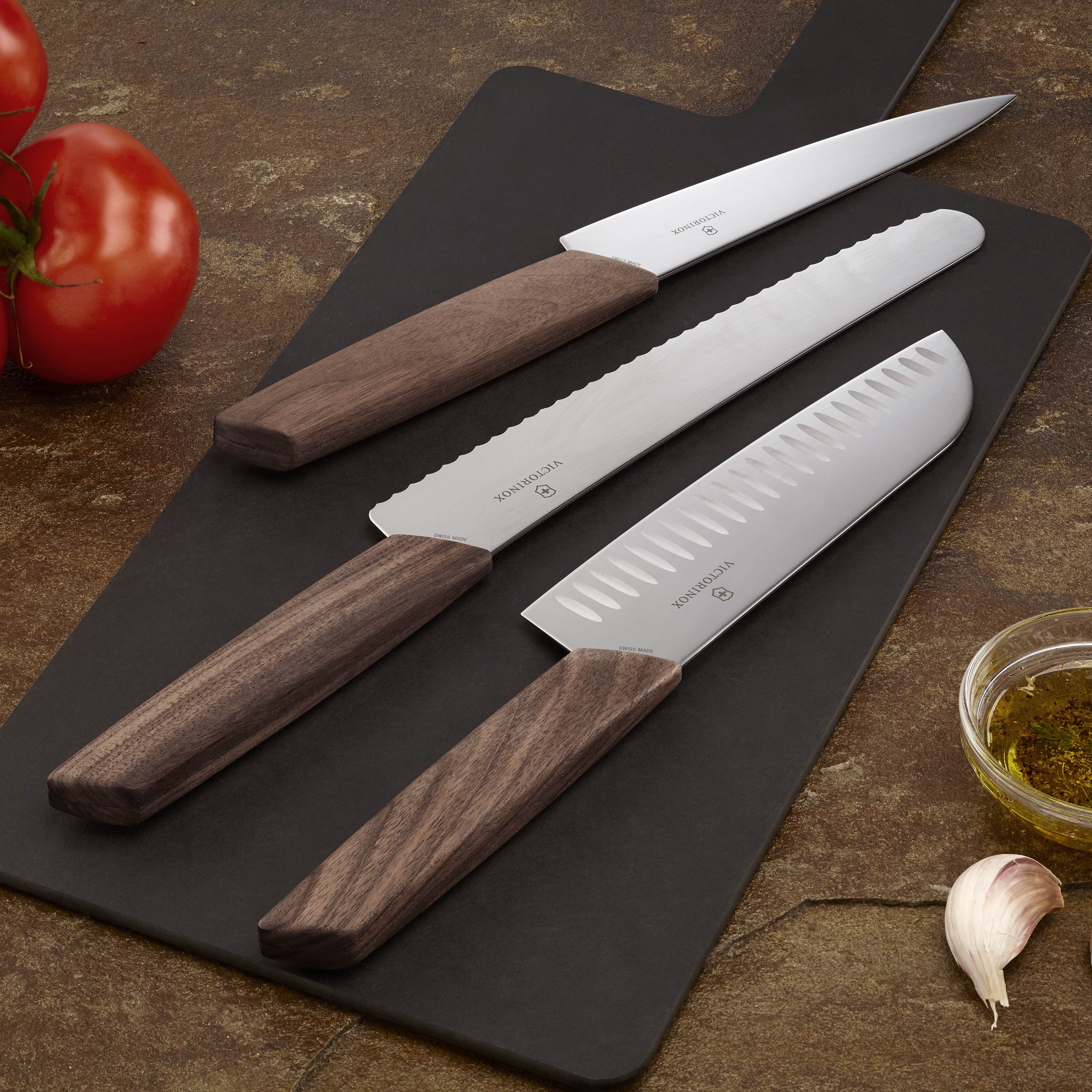 Victorinox Swiss Modern 6-Slot Beech Wood Knife Block, Black - KnifeCenter  - 7.7086.03