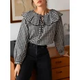 thumbnail image 4 of Blusa De Mujer Con Volantes Y Estampado Cuadros Rojo Y Blanco, 4 of 11