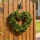 thumbnail image 1 of MTBLYS Guirnalda de hojas artificiales verdes con forma de hojas de dinero|Vegetación artificial para decoración de ventanas|paredes|bodas|exteriores e interiores, 1 of 6