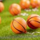 thumbnail image 5 of Paquete de 20 llaveros de pelota de baloncesto para regalos de fiesta, pelota antiestrés de baloncesto, recompensa de carnaval escolar, centro de mesa deportivo, 5 of 5