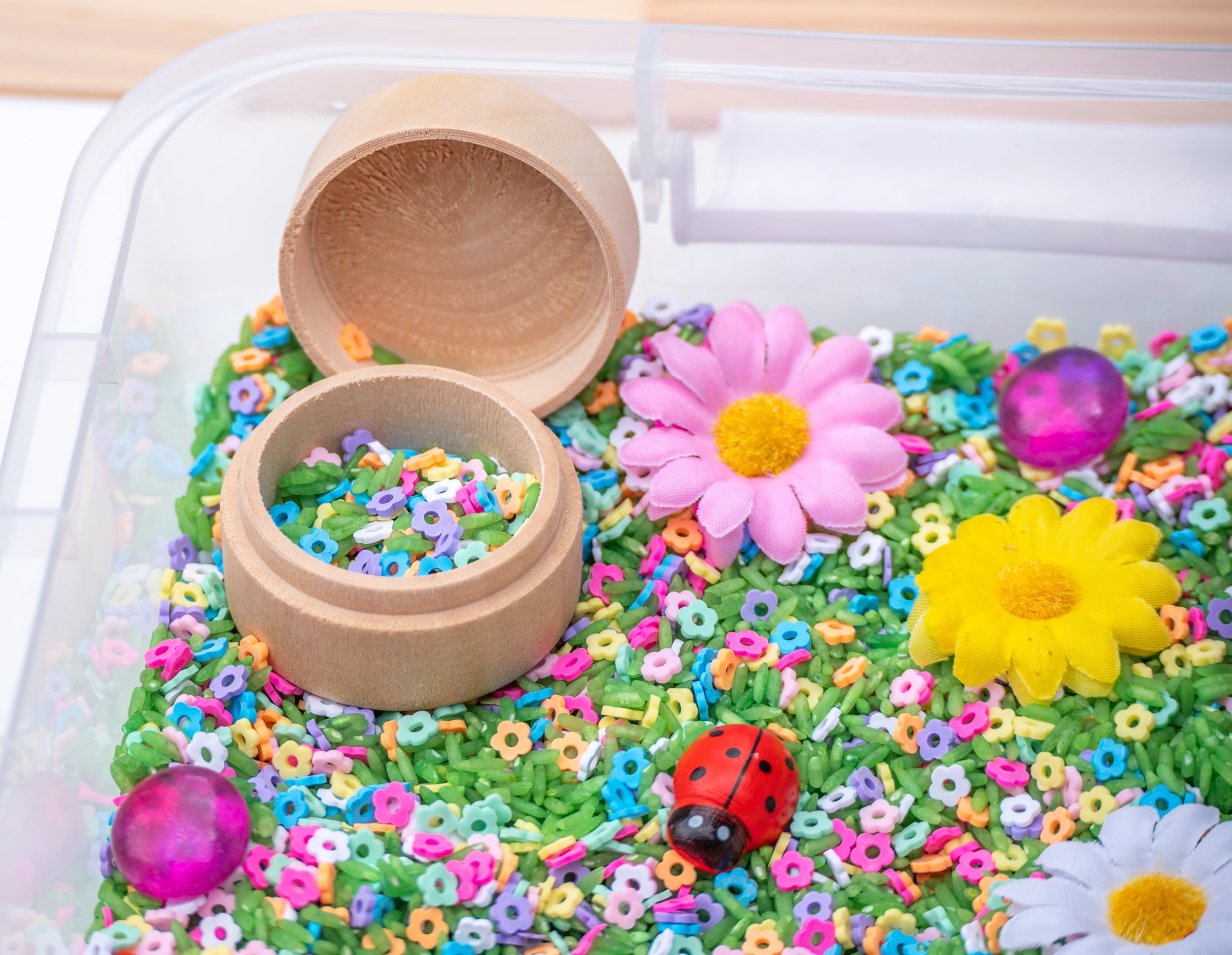 Flower Sensory Bin - Sensory-N-Stuff