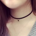 thumbnail image 3 of Youkk Collier Pendentif Géométrique Noir Punk pour Femme, Chaîne de Clavicule Ajustable Simple pour Fête, 3 of 7