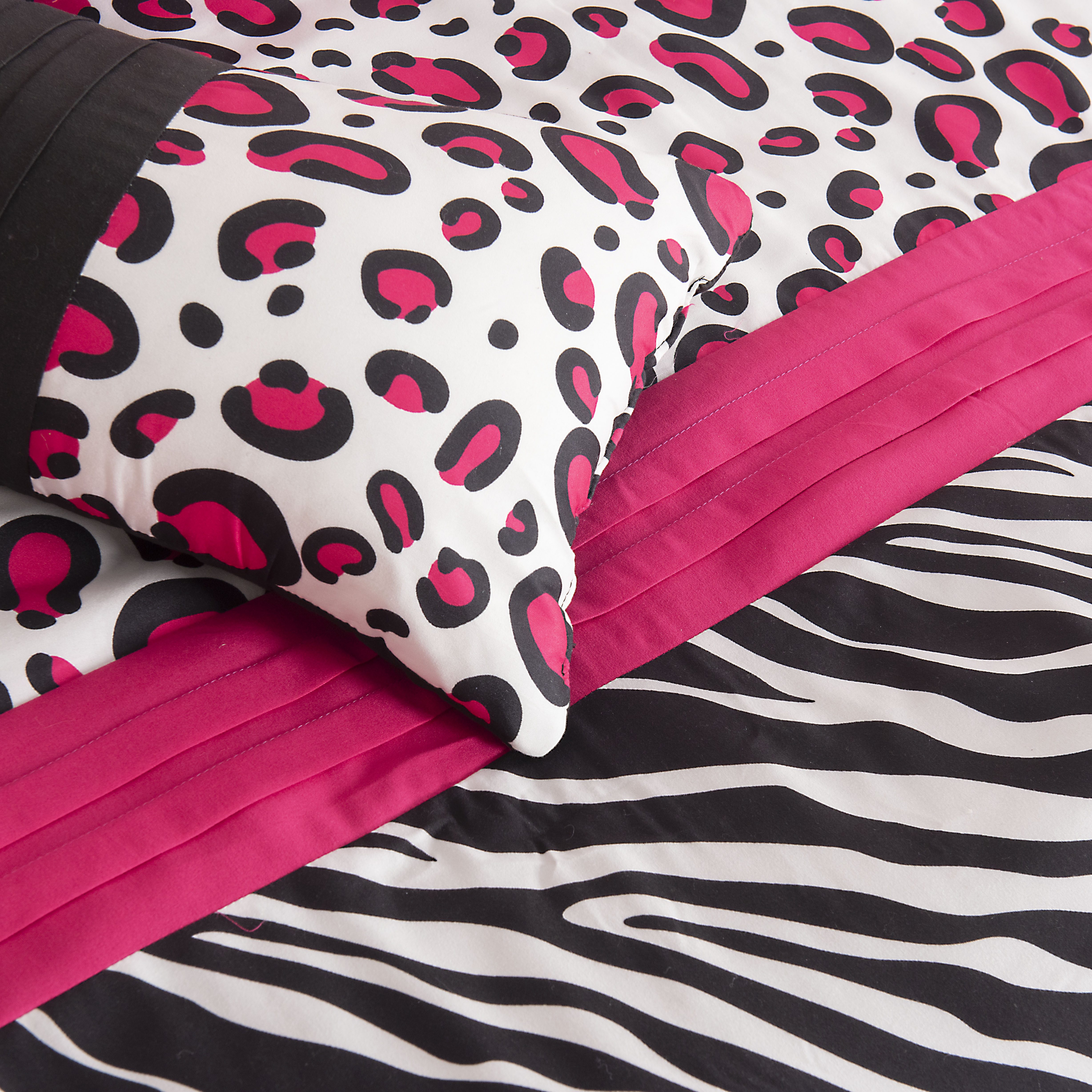 EvJk 7 Pieces Leopard Print Comforter Set Color Block Patchwork Bed in A Bag, Pink and Black, King