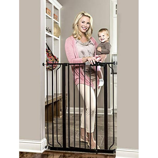 Regalo Easy Step Extra Tall Walk Thru Baby Gate Bonus Kit Includes 4 Inch Extension Pack Of Pressure Mount And Wall Cupounting Black Com - Baby Gate Wall Mount Bracket