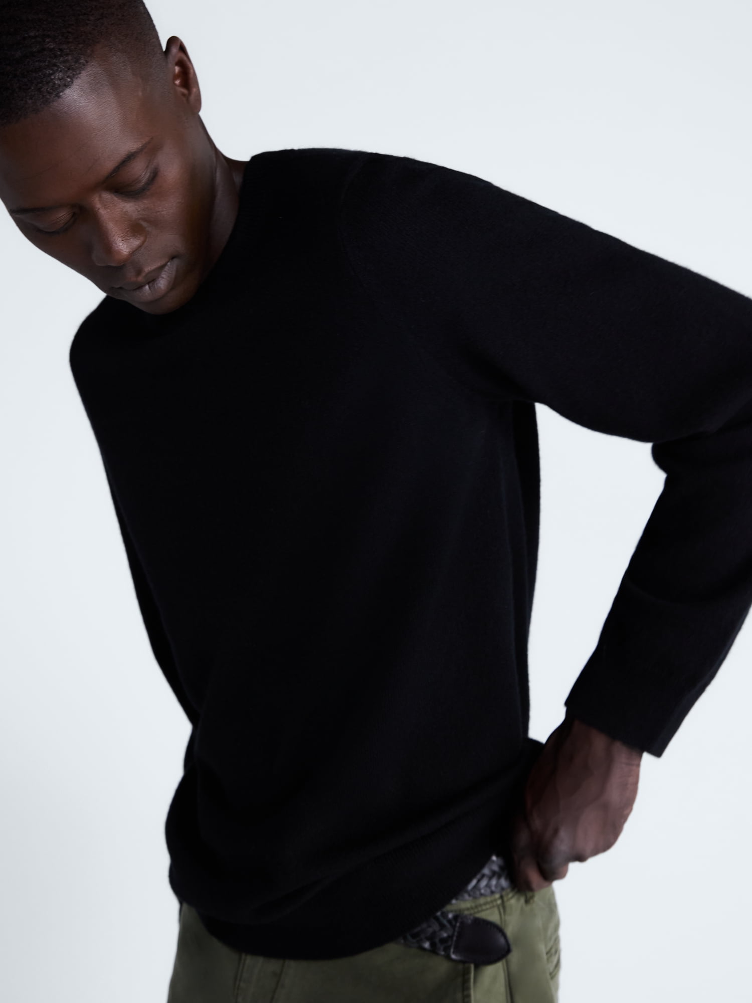 Free Assembly Men’s Cashmere Crewneck Sweater with Long Sleeves, Midweight, Sizes XS-2XL