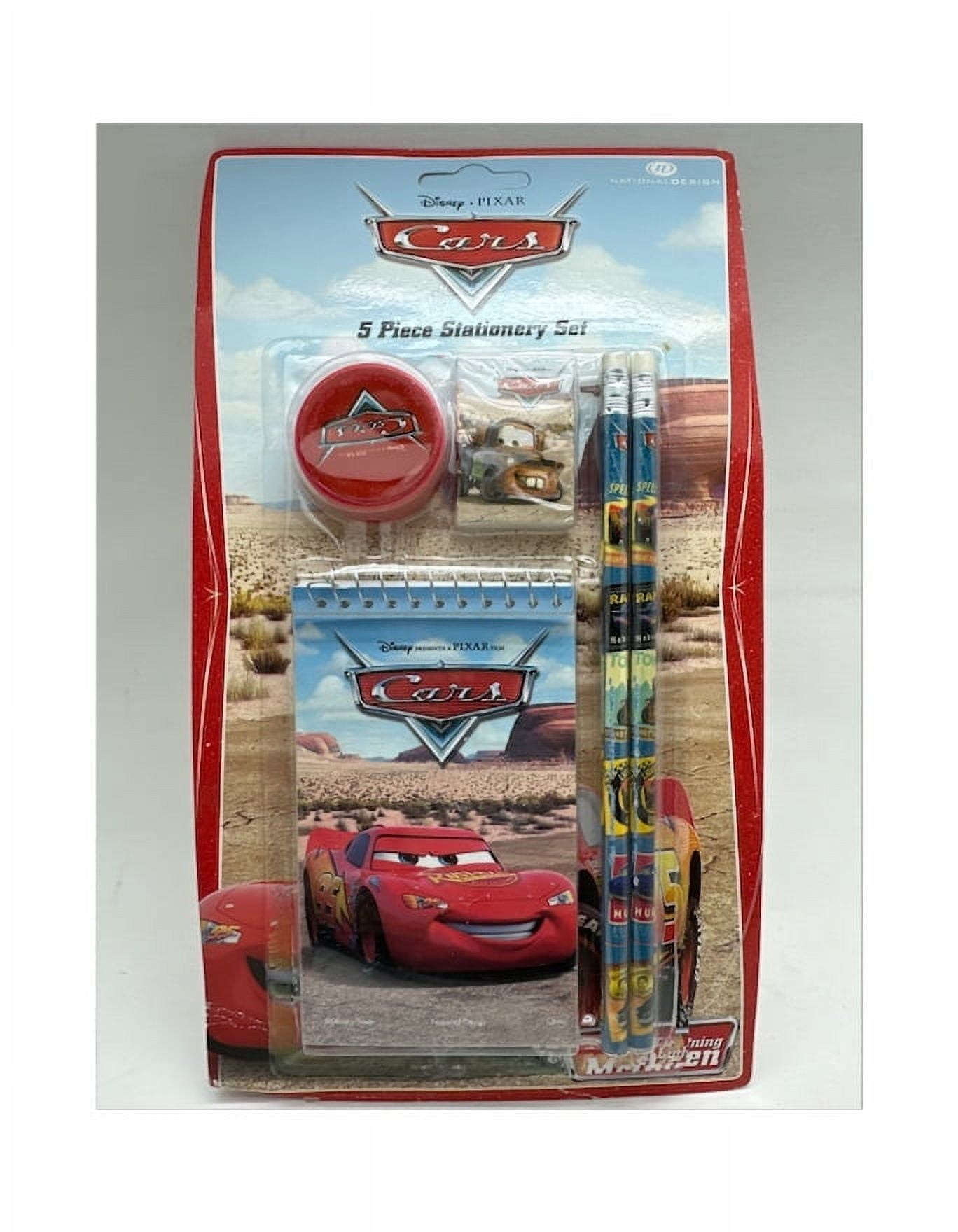 Disney / Pixar Cars Cars 3 Lightning McQueen Zip-Up Stationery Kit