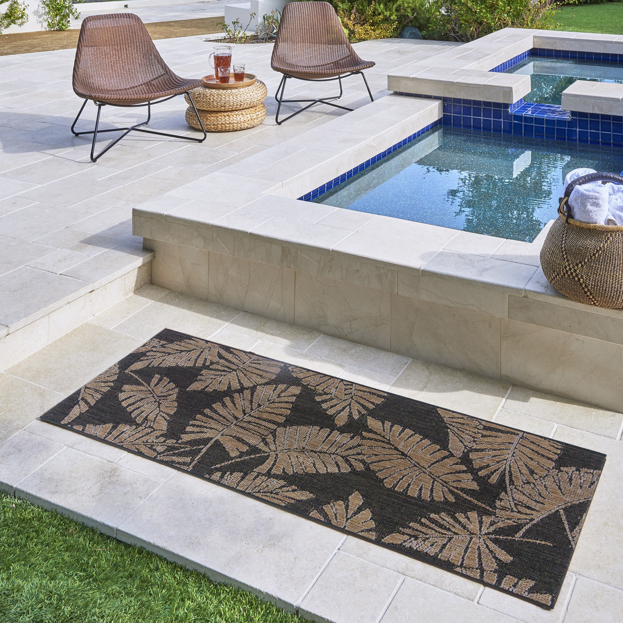 Reyn Spooner Kona Coast Lua'Ehu Tropical Floral Black Brown Flatweave Indoor/Outdoor Area Rug, 2x6