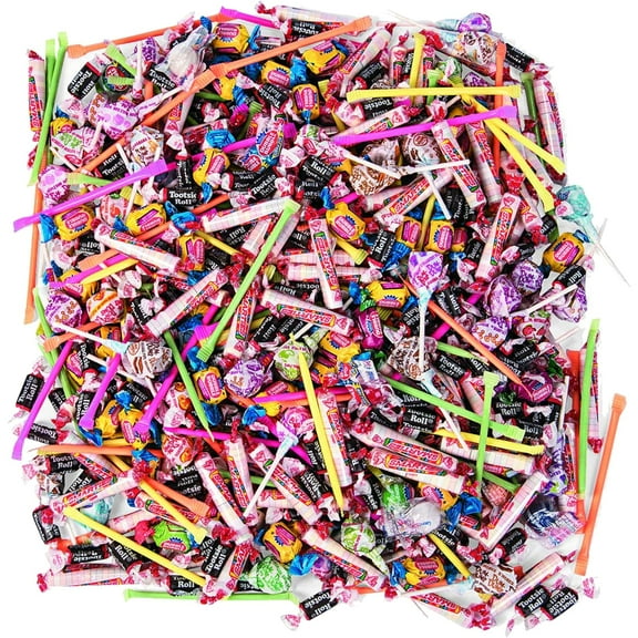 Bulk Candy Assortment, Individually Wrapped, Halloween, Parade, Pinata Candy, Birthday Favors, 1,000 Pieces, 9 lbs