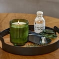 thumbnail image 2 of Vela perfumada LA JOLIE MUSE Abeto y cedro 312g, 2 of 8