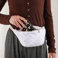 thumbnail image 4 of Riñonera de nailon para mujer, bolso de cintura con cremallera, ajustable, ligero, multifunción, resistente al agua, 4 of 5