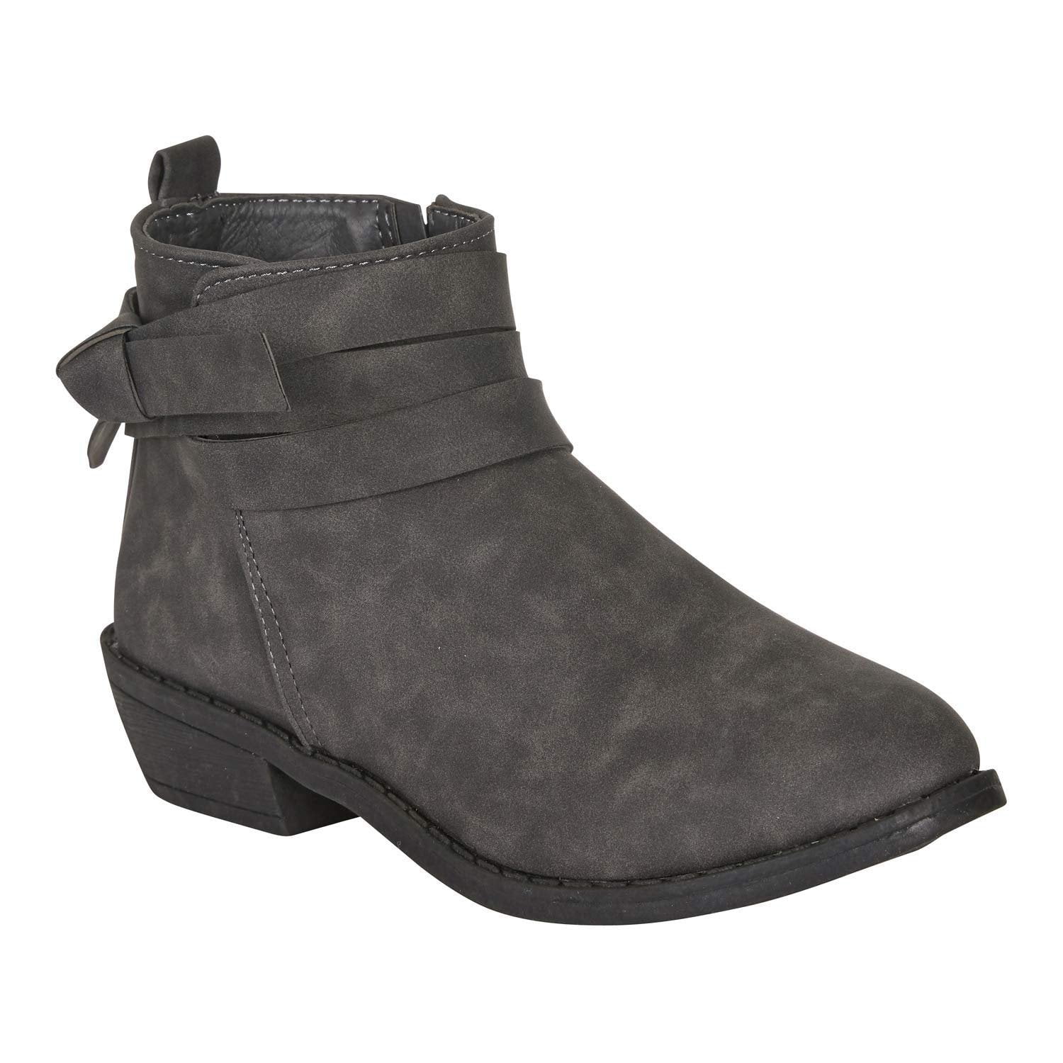black ankle boots small heel