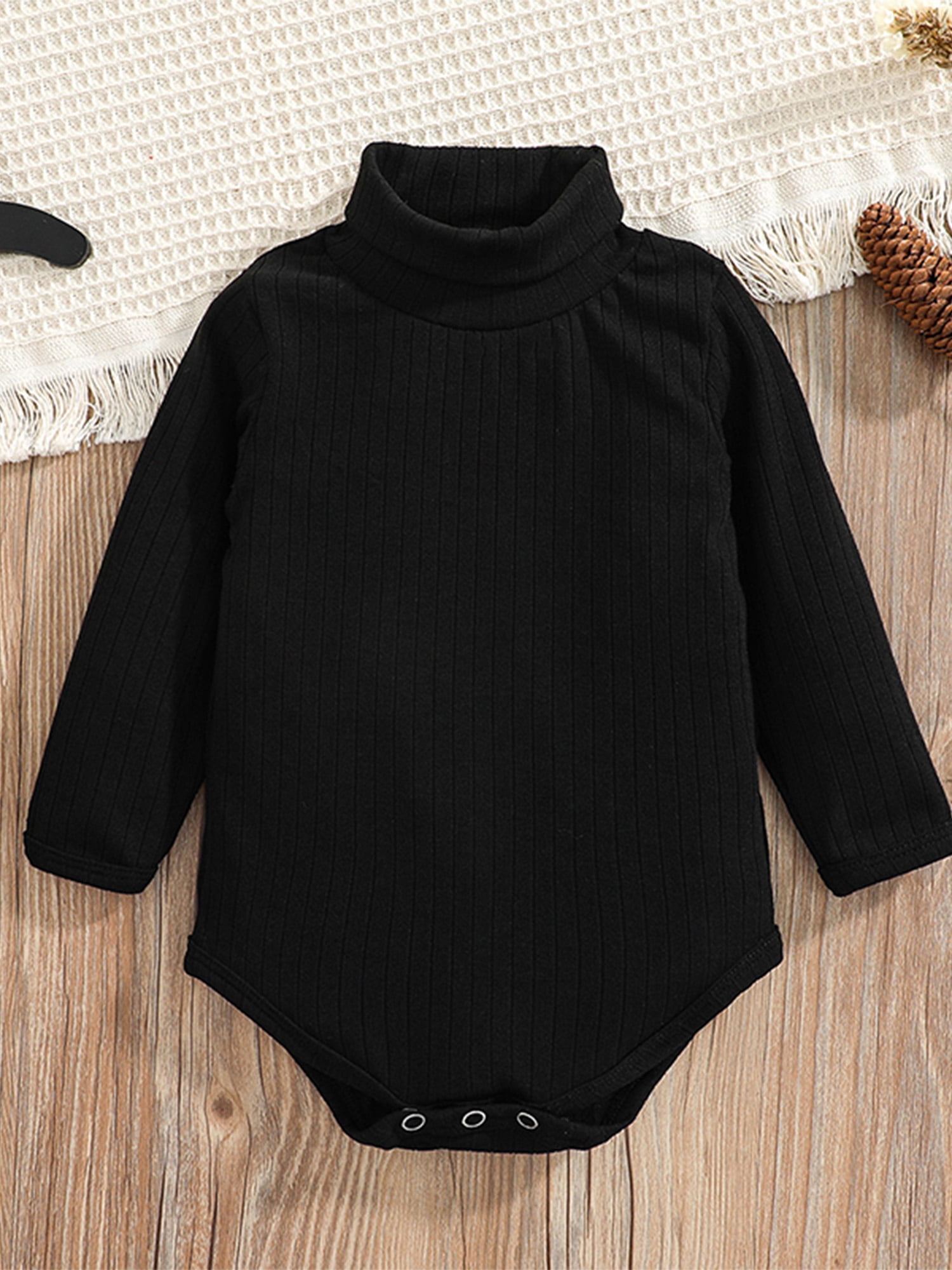 Baby Boy/Girl 95% Cotton Ribbed Turtleneck Long-sleeve Romper