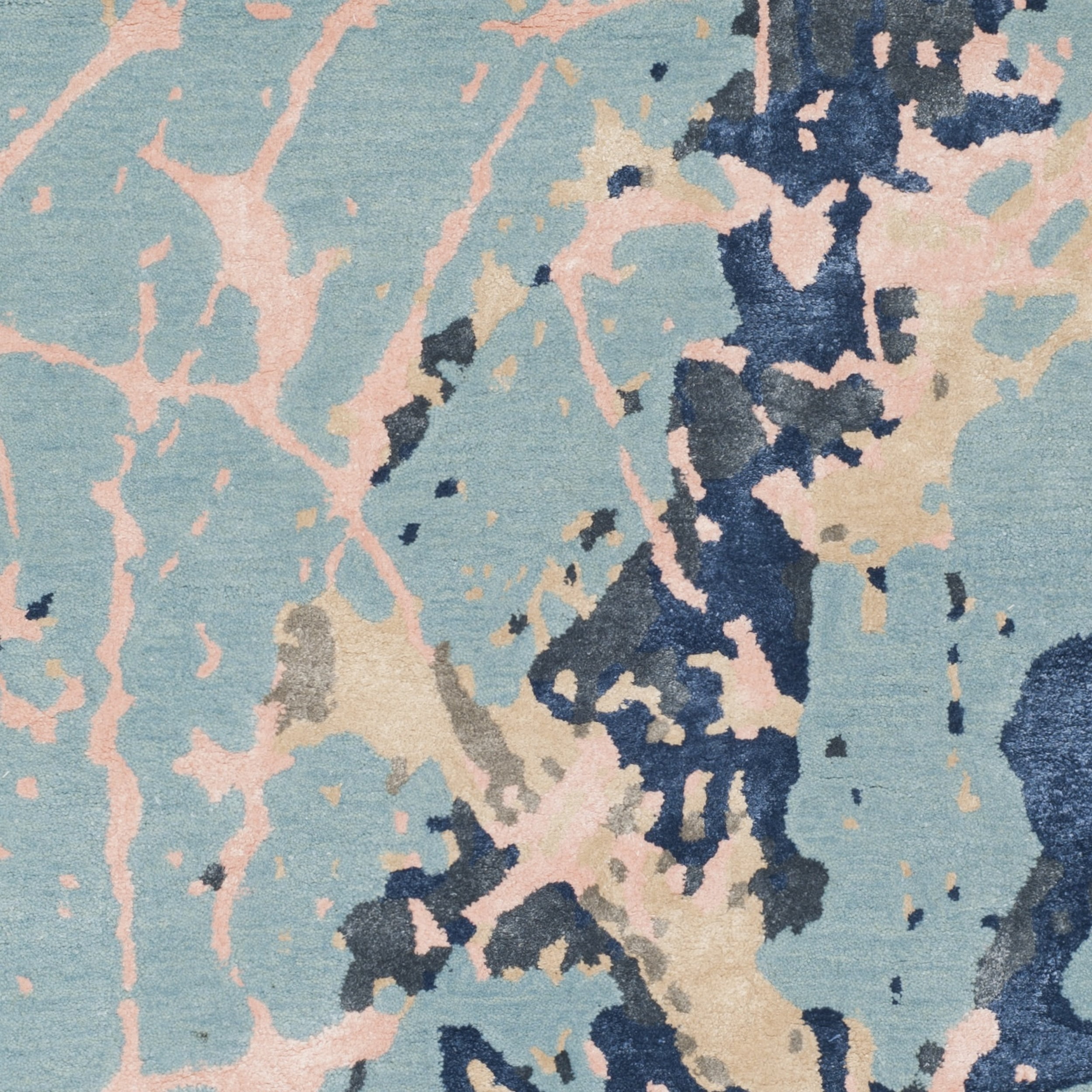 SAFAVIEH Soho Daffodil Abstract Area Rug, Blue/Light Pink, 5' x 8'