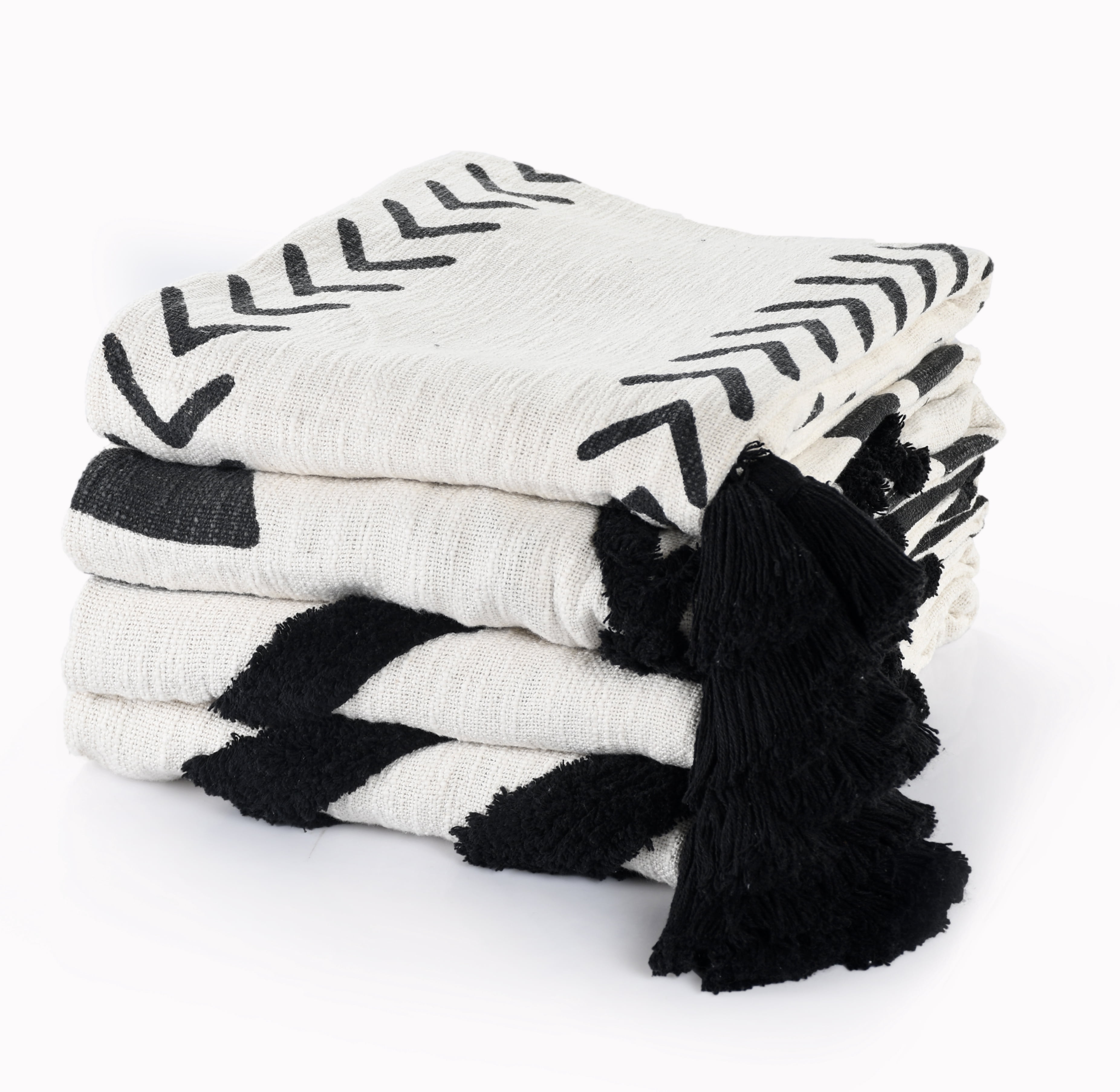 LR Home Cream and Black Bordered Diamond Cotton Throw Blanket, 50" x 60"
