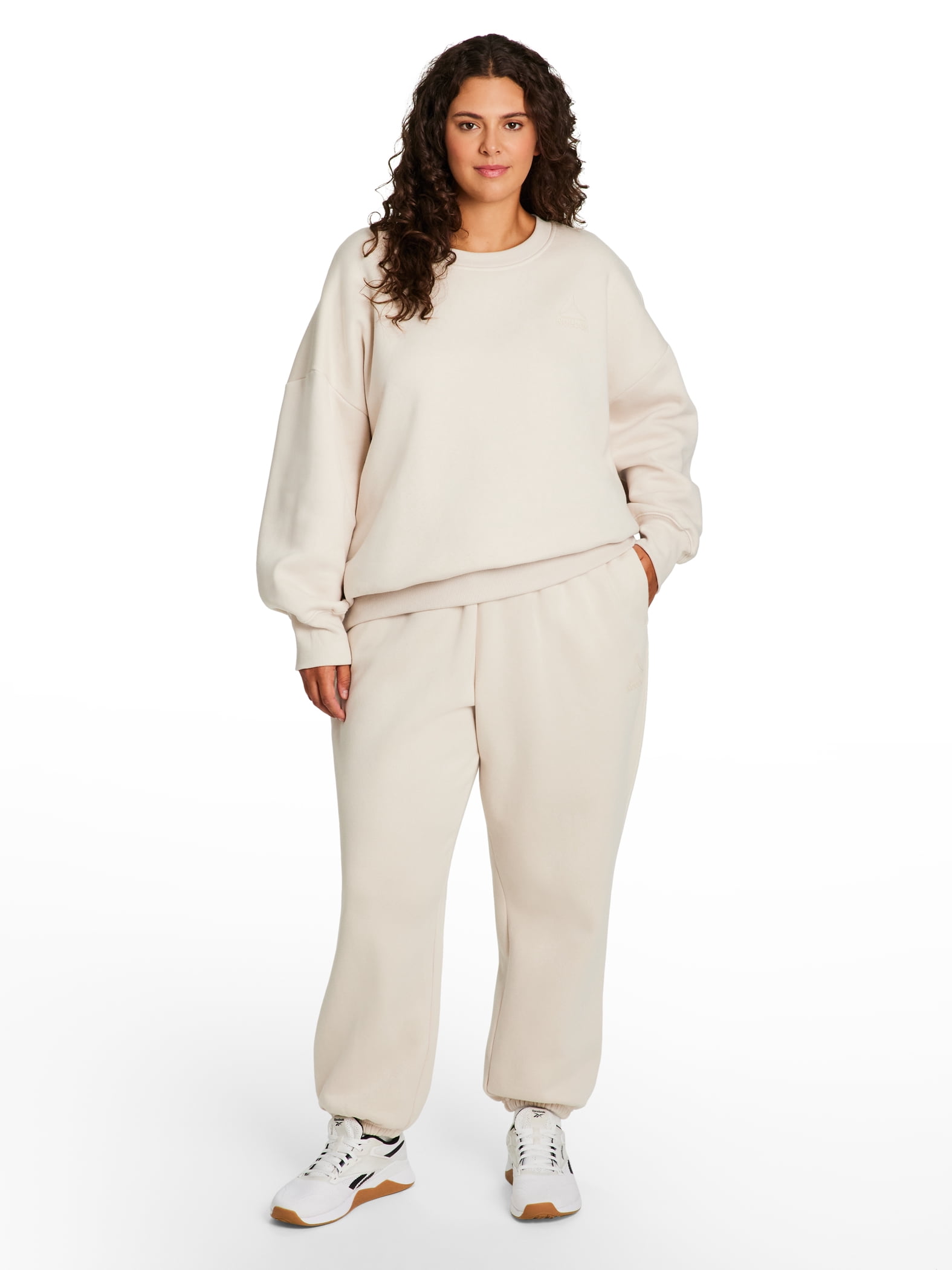 Reebok Women's and Women's Plus Weekender Oversized Cinched Hem Jogger, Sizes XS-4X