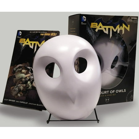 Batman: The Court of Owls Mask and Book Set (the New 52)