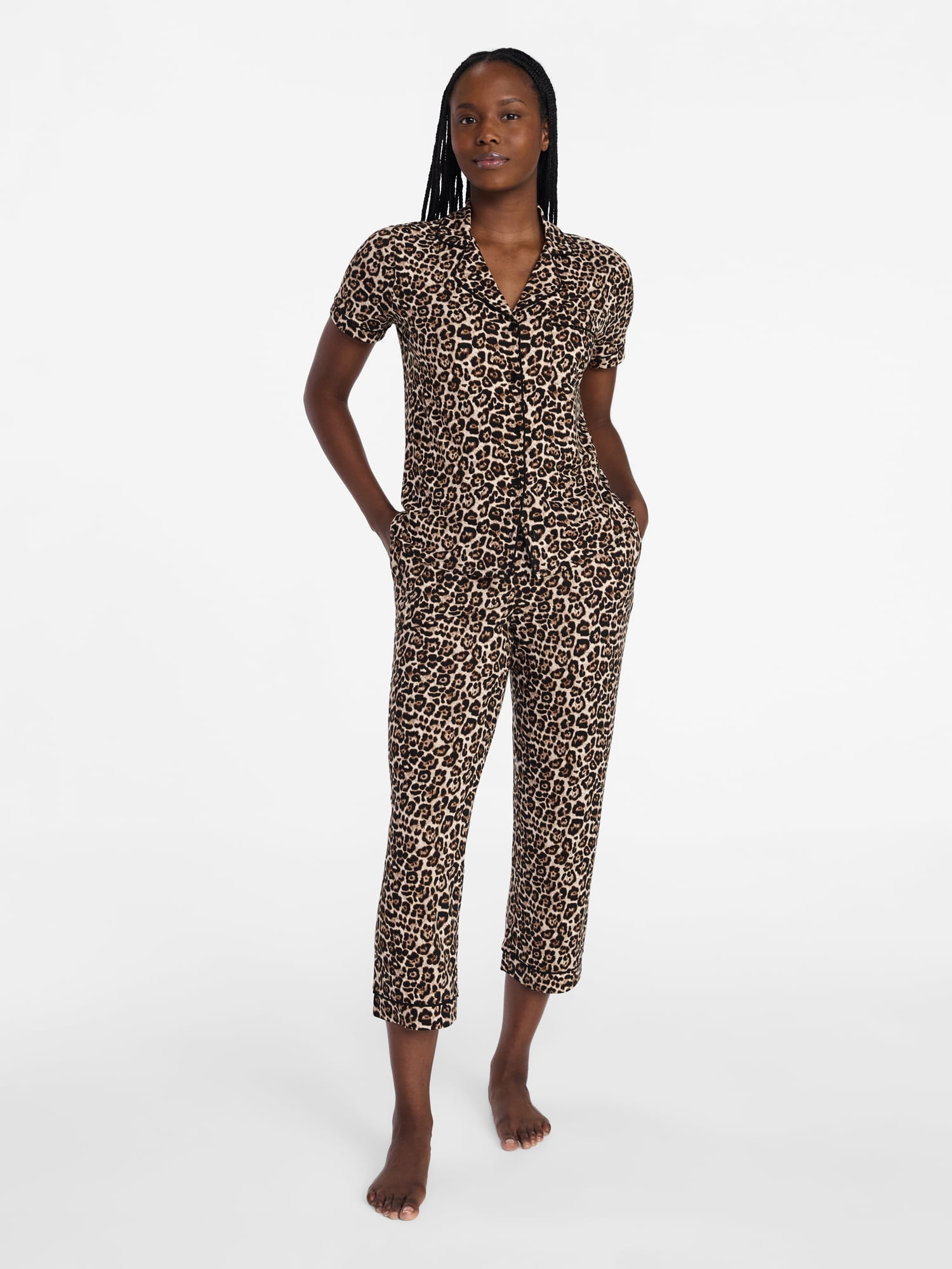 Joyspun Women's Dreamy Soft Collection Notch Collar Top and Capri Pants Pajama Set, 2-Piece, Sizes XS-3X