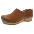 thumbnail image 1 of Zuecos slip-on Brenna para mujer color tan con espuma viscoelástica y suela EVA, 1 of 7