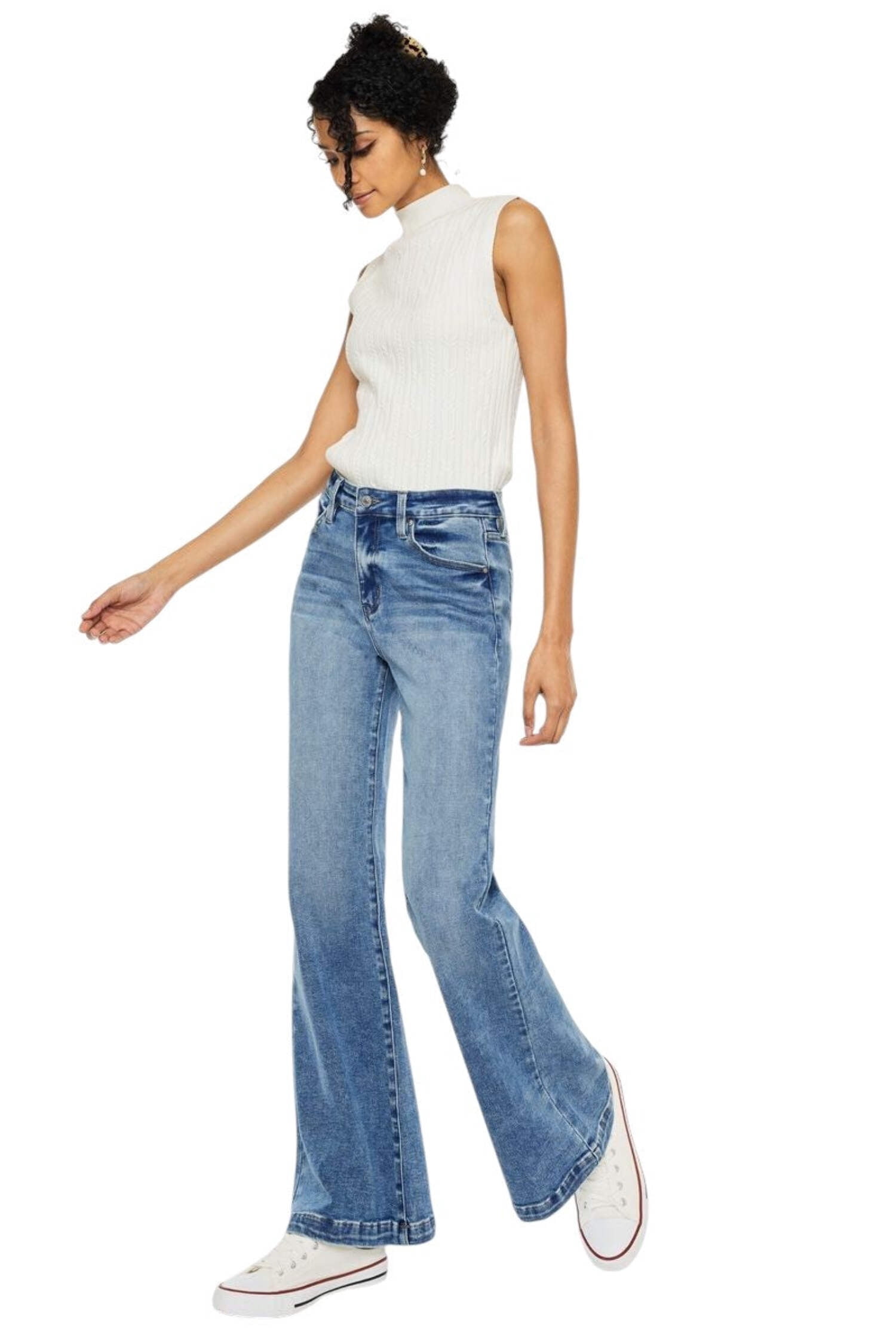 Kancan - Avonlea High-Rise Wide Flare Jeans (32" Inseam) - KC20024