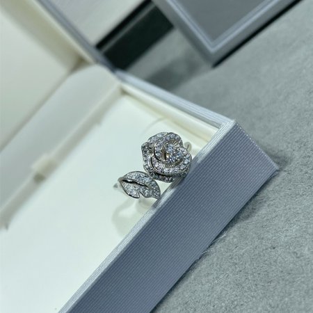 HHH New V Gold Camellia Index Finger Ring Female Diamond Light Luxury Minority Open Fashion Personality High-End