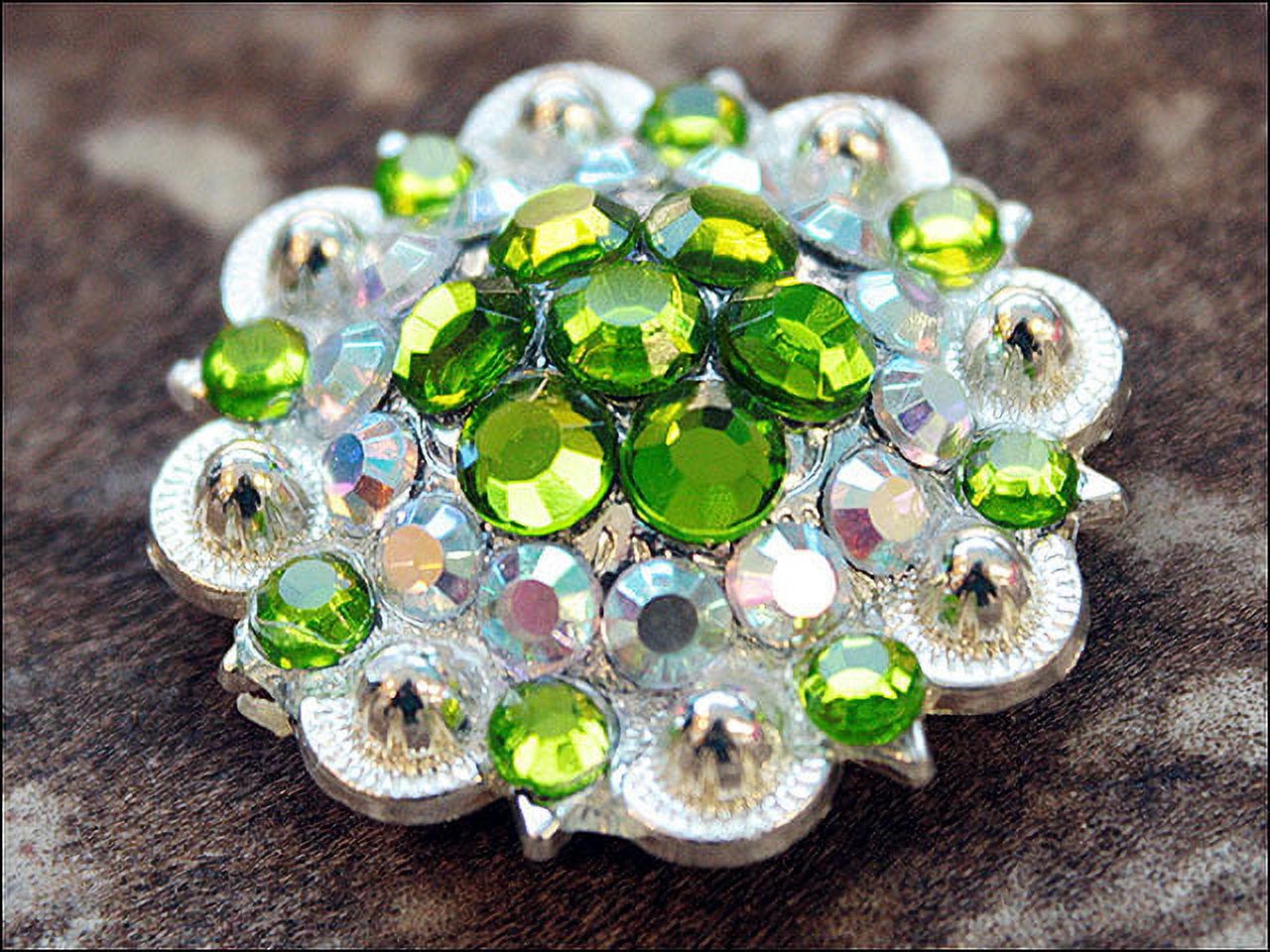 45HS Set Of 32 Screw Back Concho Peridot Green Crystal 1-1/4In Saddle Hilason - image 5 of 7