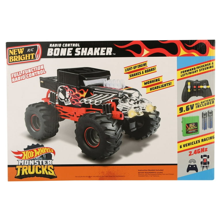 Hot Wheels Monster Trucks Bone Shaker with Crushable Car New Sealed GJG98