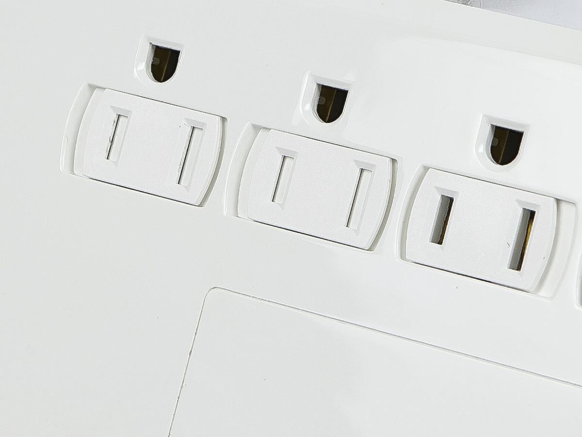 Monoprice Power & Surge - 12 Outlet Surge Protector Power Strip With 2 Built In 2.1A USB Charger Ports - 6 Feet - White | Cord UL Rated, 3,420 Joules With Grounded And Protected Light Indicator