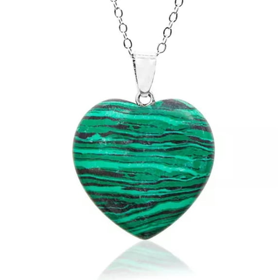 HOOUN 10pcs Natural Crystal Healing Stone Necklace Heart Shaped Chakra Necklace 3cm-Malachite