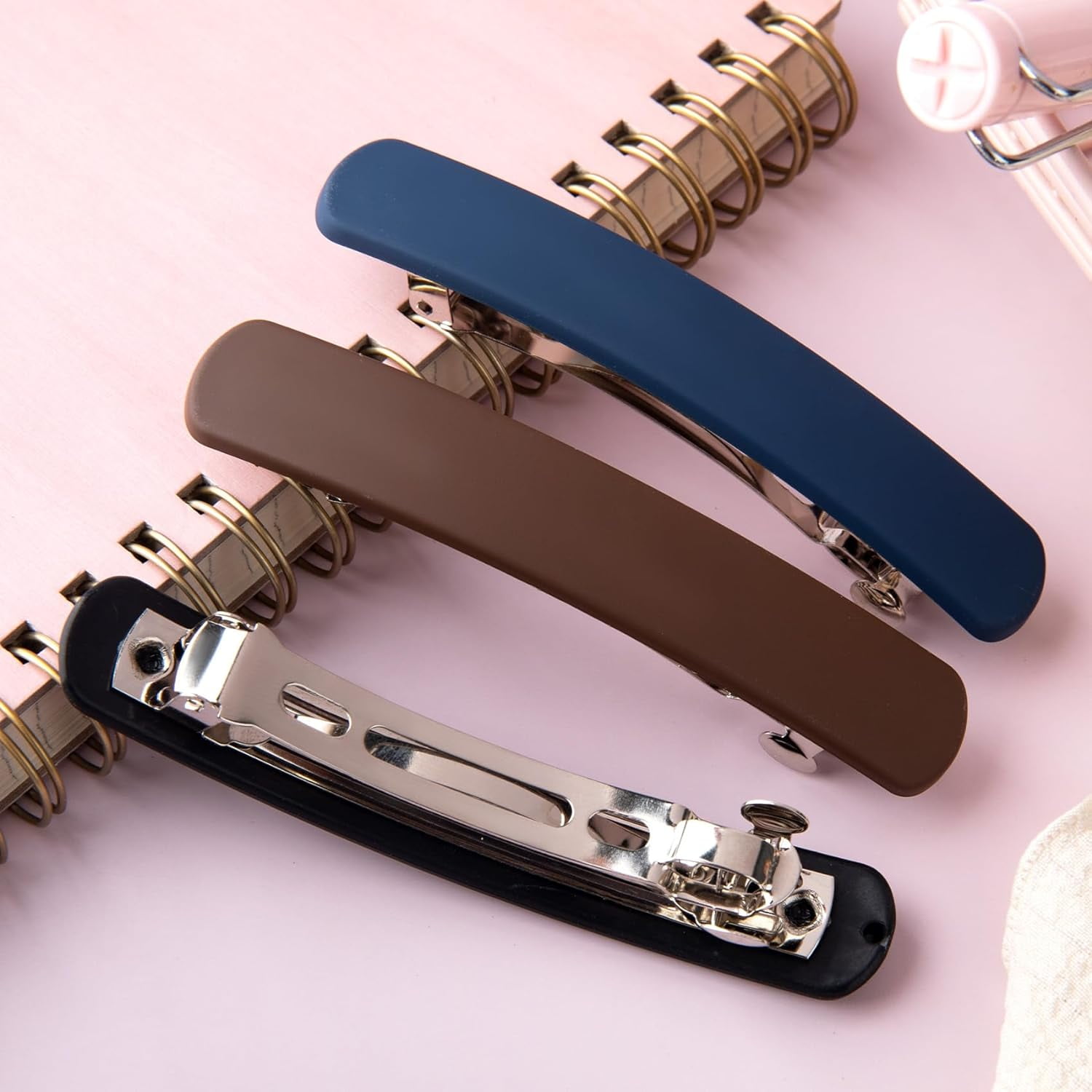 YHRY 3PCS Hair Barrettes for Women, Matte Medium French Clips for Girls Thin Fine Flat Short Hair Styling Vintage Hair Pins Accessories (Black Navy Brown)