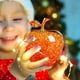 thumbnail image 4 of Adorno De Manzana De Cristal unidad de adorno de manzana de cristal de color naranja,regalo personalizado de Nochebuena para amigos y familiares,decoración romántica navideña. Rkxzt, 4 of 8