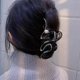 thumbnail image 3 of Pinzas para el pelo con cinta negra de metal con perlas, accesorios para el cabello para mujeres y niñas, pinzas para el pelo con ondas curvas elegantes, horquillas brillantes, pinza antideslizan, 3 of 5